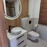 木屋 Polana Jelenia Glowa 瓦姆比耶尔兹采
